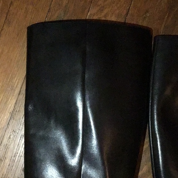 Michael Kors Hamilton Boots - Picture 3 of 5